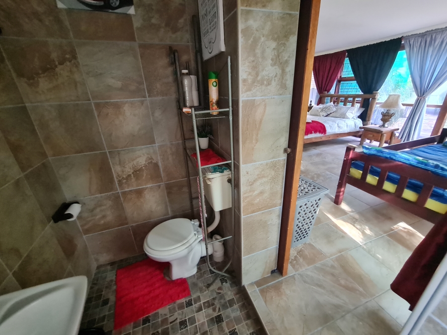 4 Bedroom Property for Sale in Ferreira Town Eastern Cape